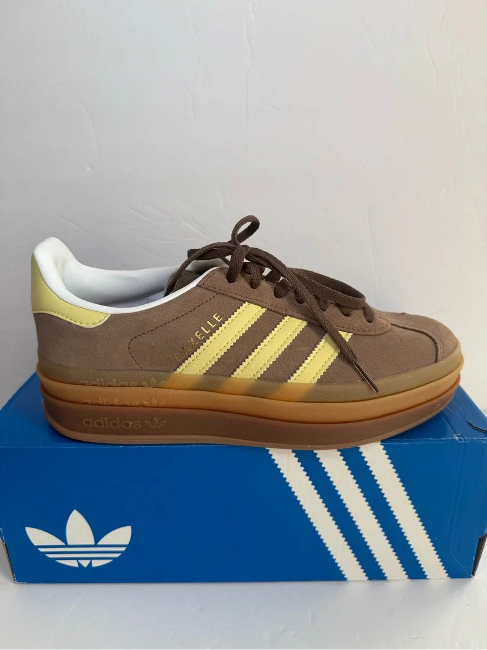 Adidas Gazelle Bold - Women’s 7.5 - Brown / Yellow JI2697 - New